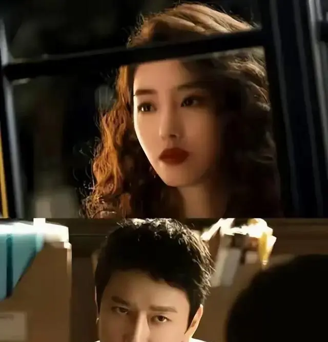 唐嫣主演《爱情没有神话》央八播出后口碑下滑 | 现场图