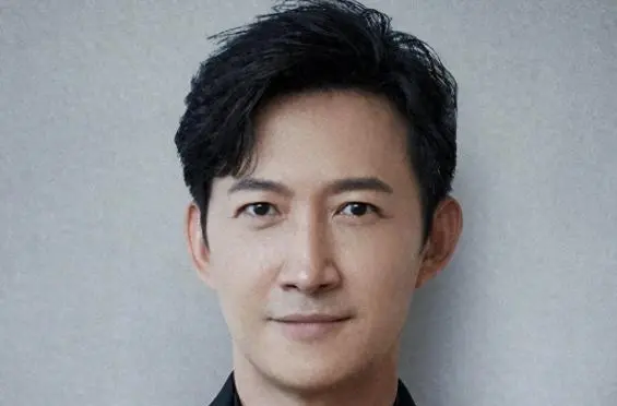 王阳与高斯六年婚前同居期：事业让渡与角色共练实录 | 情报图