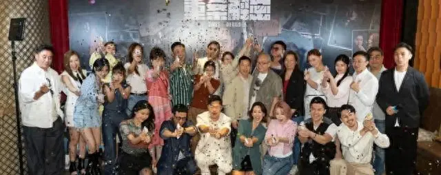 张文慈54岁挑战窒息式变态妻子角色，自费组织亚视艺人聚会 | 情报图